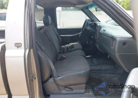 2000 Chevrolet Silverado 1500 from USA, damaged, VIN 1GCEC14VXYZ173296